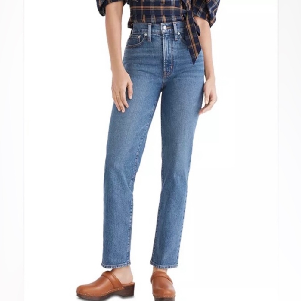 Madewell perfect vintage straight jean size 25
